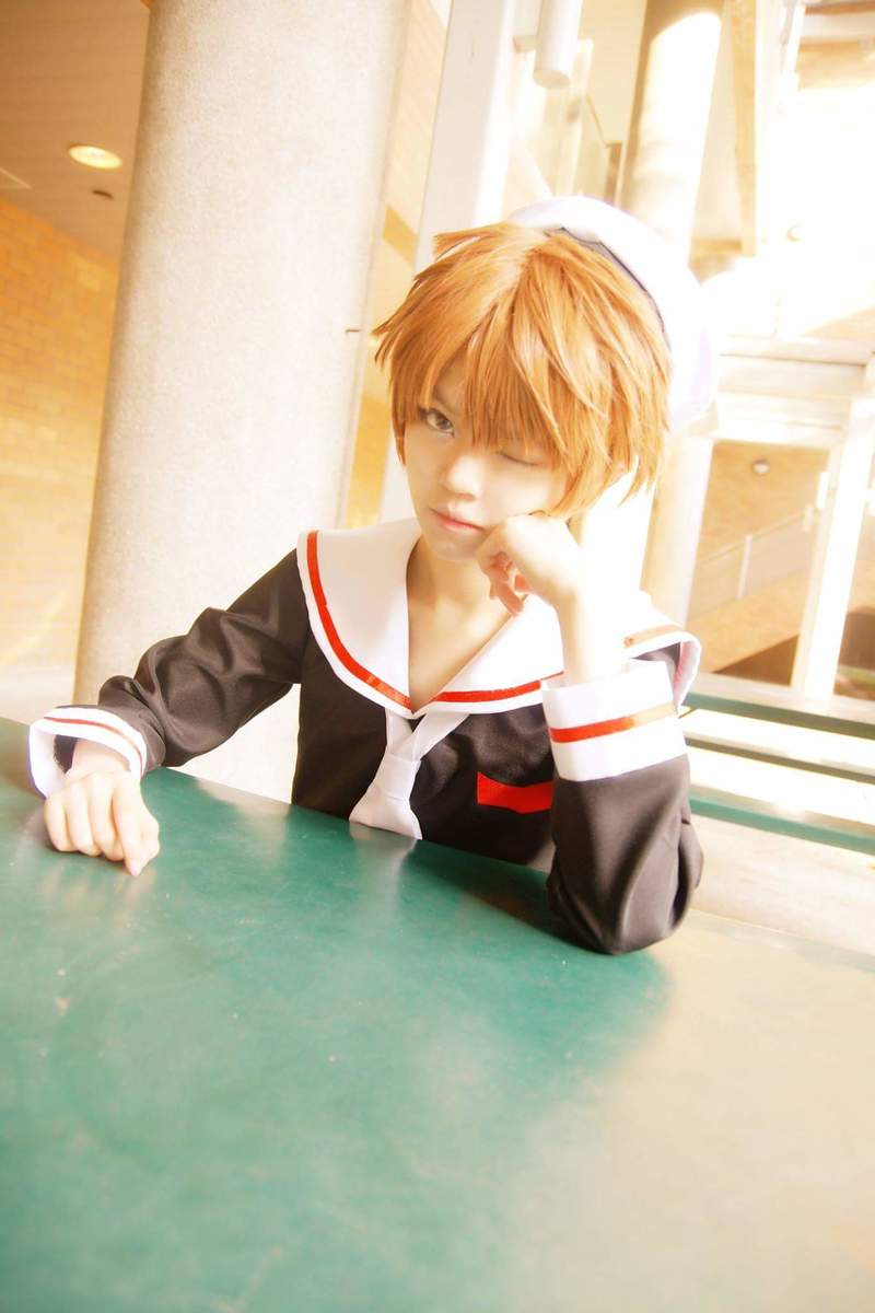 开云电竞平台|又乱套了!前上港小将遭四川队员飞铲 南通教练怒推前国脚 安保急忙入场(图2) 开云电竞官网